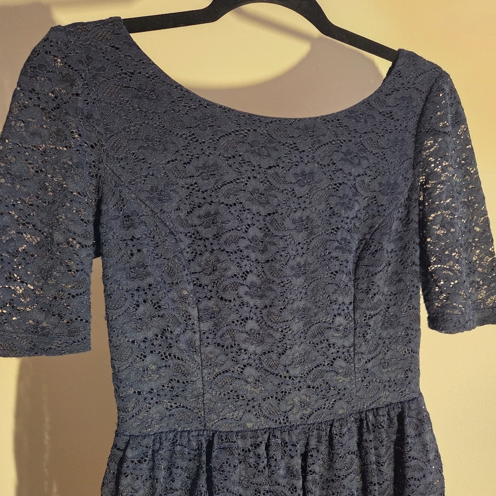 Jessica Simpson Elegant Navy Lace Dress
